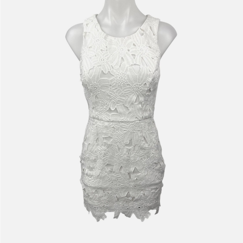 ASTR the label Elegant White Lace Dress